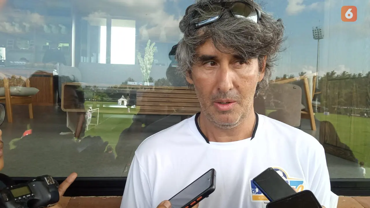 Pelatih Bali United FC Stefano Cuggura