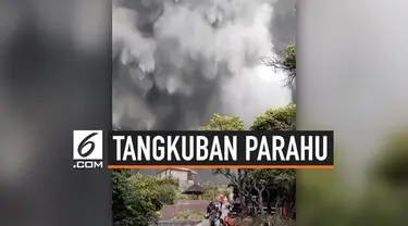 Gunung Tangkuban Parahu dilaporkan baru saja mengalami erupsi pada Jumat, 26 Juli 2019. Dari laporan, tinggi kolom abu teramati sekitar 200 meter di atas puncak atau sekitar 2.284 m di atas permukaan laut.