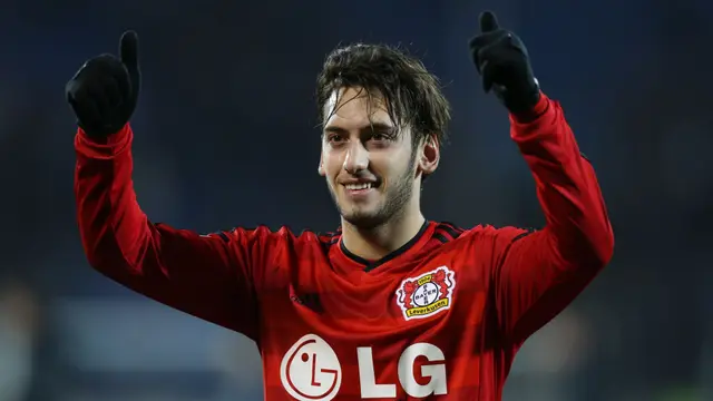 Hakan Calhanoglu