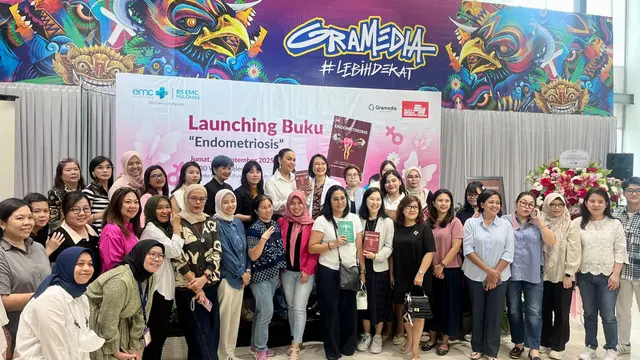 Peluncuran buku endometriosis dan talkshow interaktif