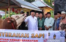 Nagan Raya Salurkan 68 Bantuan Ternak Presiden untuk Korban Bencana Jelang Idul Fitri