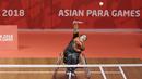 Atlet bulu tangkis Asian Para Games Indonesia melakukan latihan di Istora, GBK, Jakarta, Jumat (05/10/2018). Indonesia memasang target tinggi yaitu meraih empat medali emas. (Bola.com/M Iqbal Ichsan)
