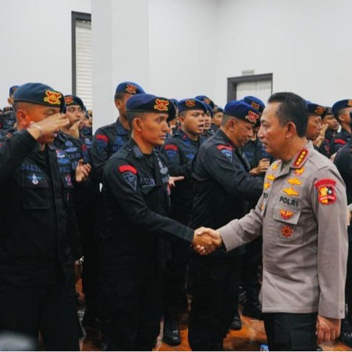 Fakta Menarik: 4 Hari Penuh Ketegangan, Apresiasi Kapolri untuk Kesigapan Brimob Pertahankan Markas dari Kerusuhan