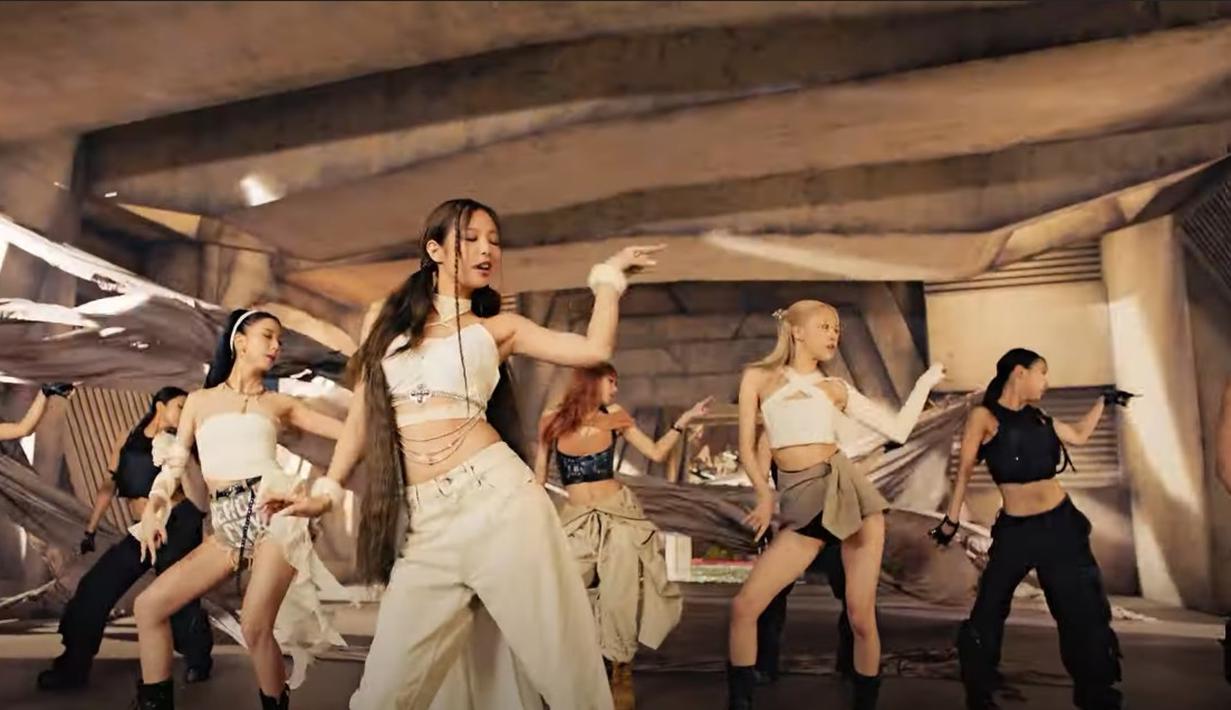 Blackpink saat tampil di video musik Pink Venom. (Foto: YouTube/BLACKPINK)