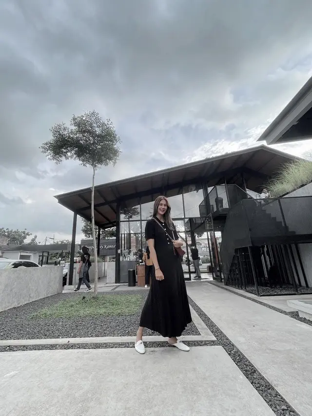 Paula Verhoeven dan Baim Wong