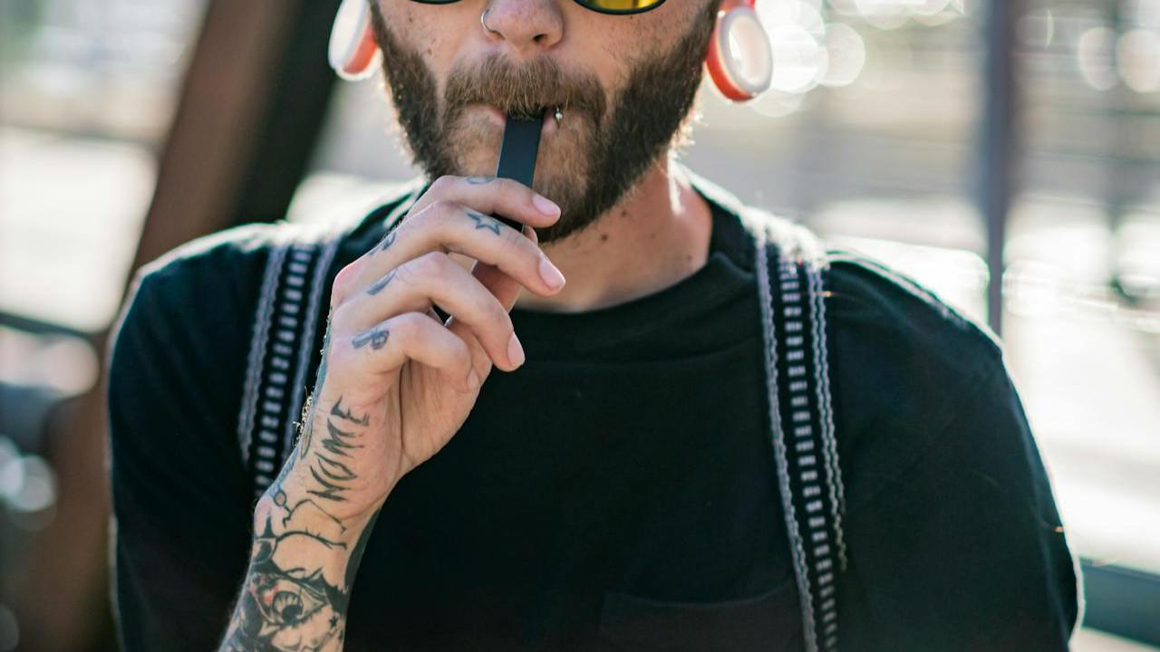 Efek Jangka Panjang Vape terhadap Paru-paru, Sama Mengerikannya dengan Rokok