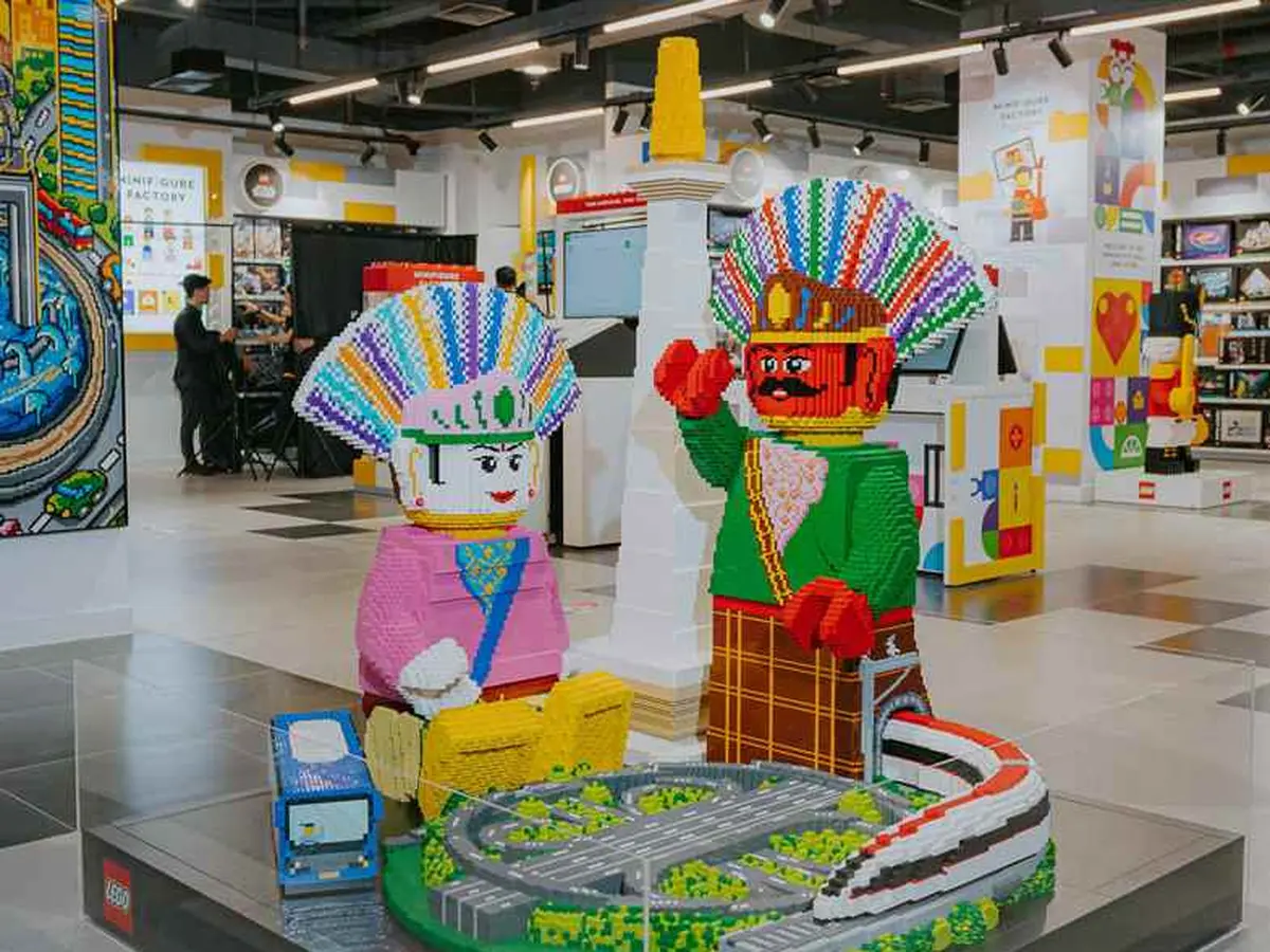 Lego store senayan city outlet