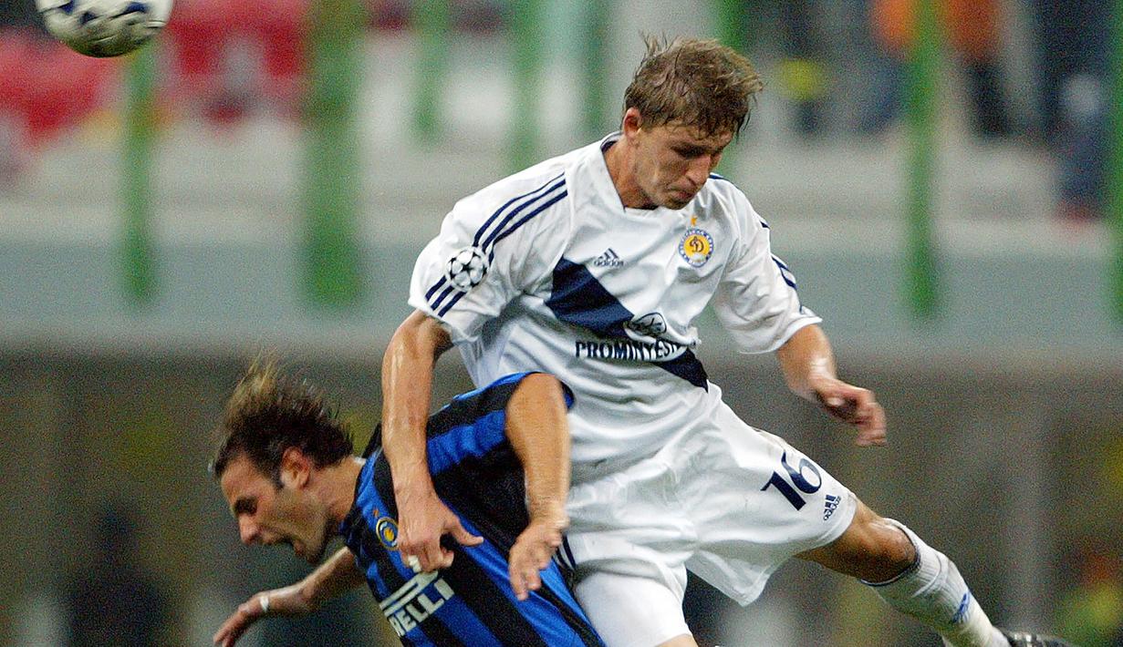 2. Maksim Shatskikh. Striker asal Uzbekistan ini telah mencetak 23 gol dalam penampilannya bersama Dynamo Kyiv pada musim 1999/2000 hingga musim 2008/2009 dan Arsenal Kyiv pada musim 2009/2010 hingga 2012/2013. Pada 29 Mei 2014 ia pensiun sebagai pemain. (AFP/Patrick Hertzog)