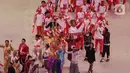 Kontingen Indonesia melintas saat upacara pembukaan SEA Games 2019 di Philipine Arena Bulacan, Manila, Sabtu (30/11/2019). Pesta olahraga se-Asia Tenggara ini akan berlangsung hingga 11 Desember. (Bola.com/M Iqbal Ichsan)