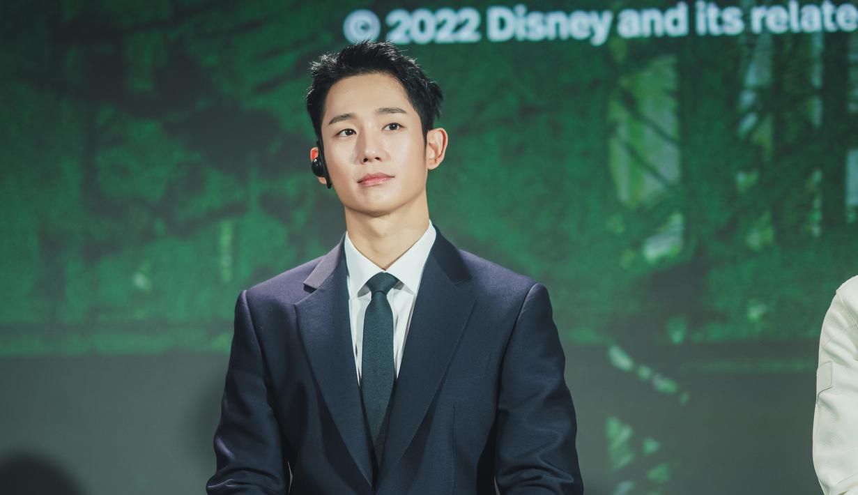 Jung Hae In dalam konferensi pers Connect. (Foto: Disney Plus Hotstar)
