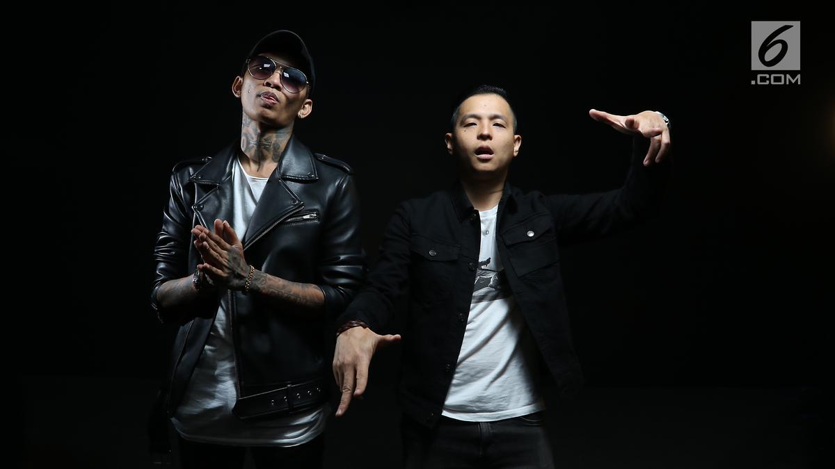 Jadi Rapper Dadakan, Ernest Prakasa Berguru pada Young Lex