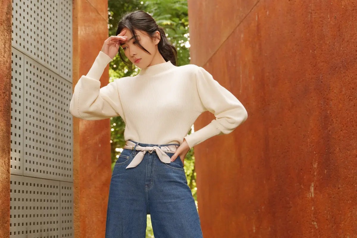 Isyana Sarasvati X THENBLANK