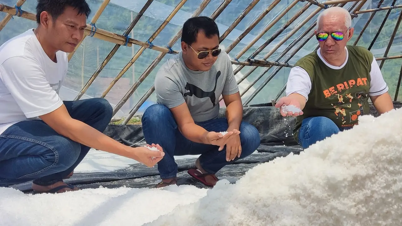 Kadin Indonesia Tingkatkan Potensi Garam Industri dan Pariwisata di Pulau Legundi