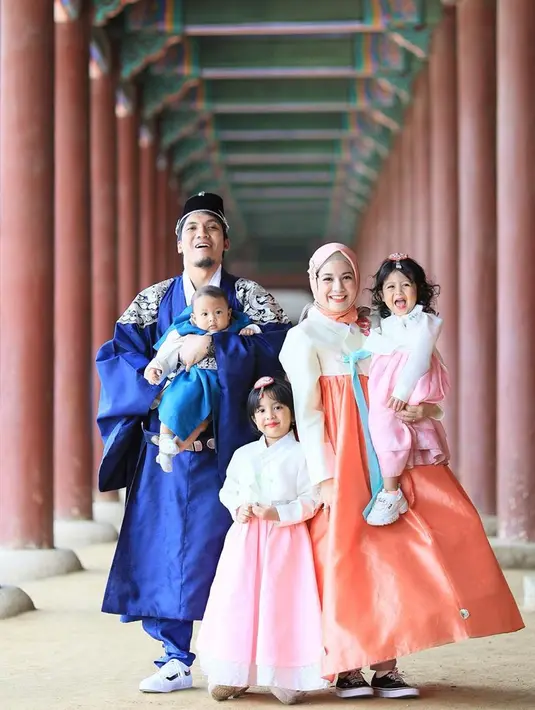 (Instagram/natasharizkynew)