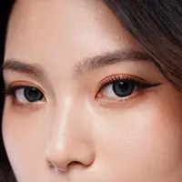 Melihat pilihan warna softlens yang bikin penampilan tidak membosankan (Exoticon)
