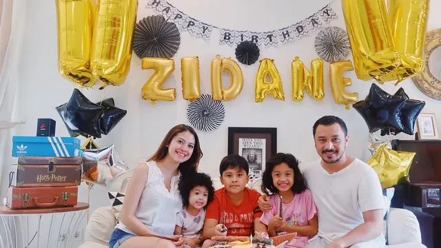 [Bintang] Giring Nidji dan Cynthia Riza