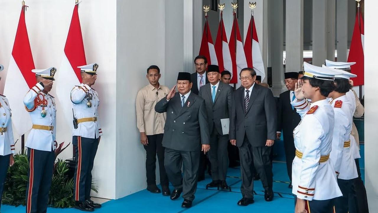 VIDEO: SBY Langsung Beri Hormat Dengar Ucapan Prabowo Tulus Dari Hati, Semua Tepuk Tangan