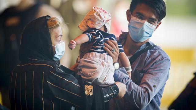 Ekspresi Pengungsi Afghanistan Saat Tiba di Spanyol