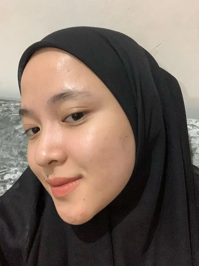 Nissa Sabyan Tanpa Makeup