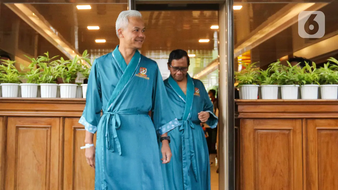Ganjar-Mahfud Jalani Tes Kesehatan di RSPAD