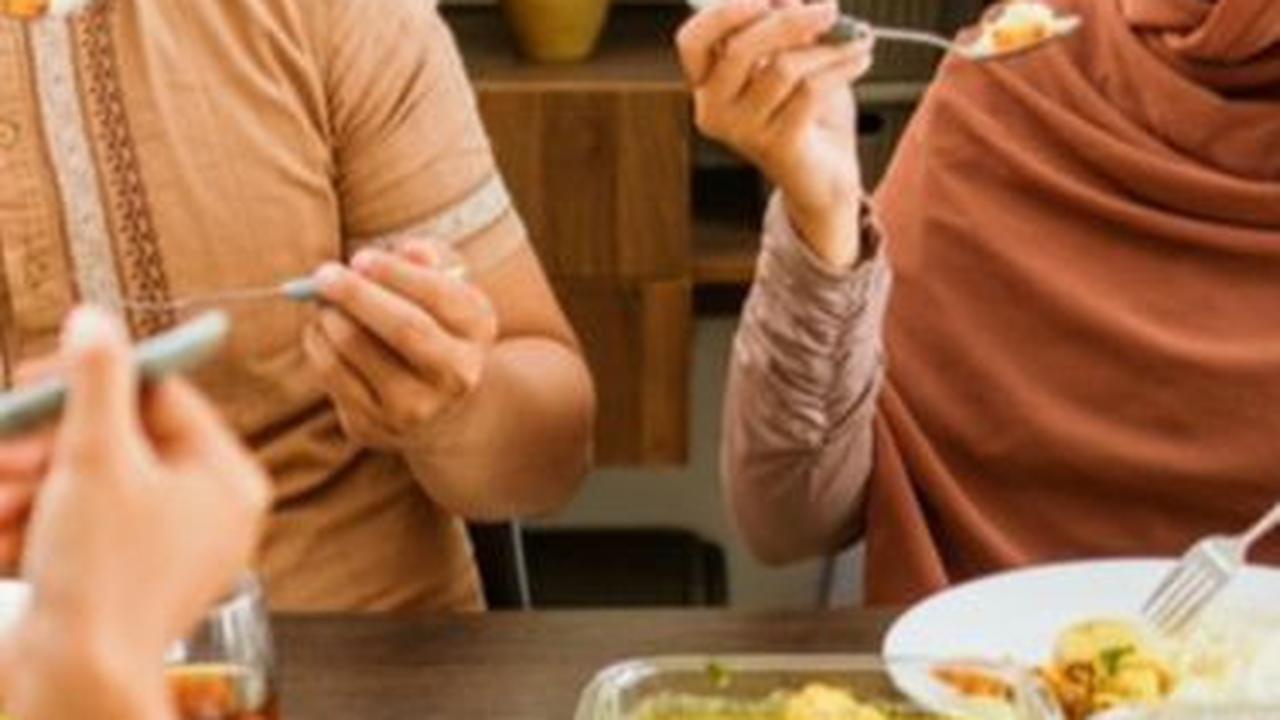 60.	Semoga Idul Fitri membawa kesucian dalam hati dan kebahagiaan dalam hidup.