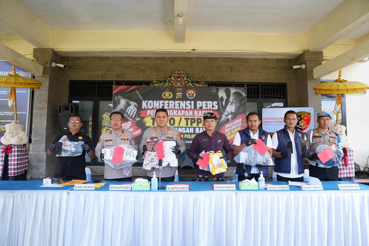 Pengungkapan kasus jual beli bayi yang diselidiki Polres Bangli, Kamis (24/9). (Dokumentasi Polres Bangli).