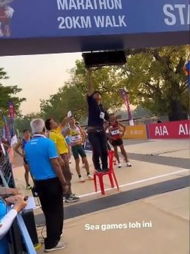 5 Momen Nyeleneh Selama Sea Games 2023, Salah Satunya Penyerahan Medali Pakai Lampu Mobil