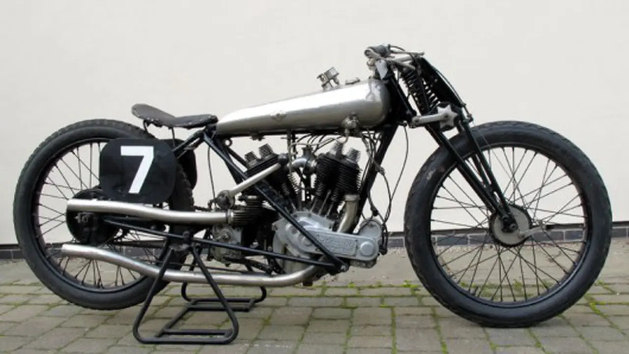 1922 Brough Superior SS80