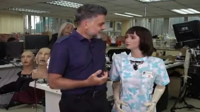 Grace dan David Hanson (Perancang Robot)