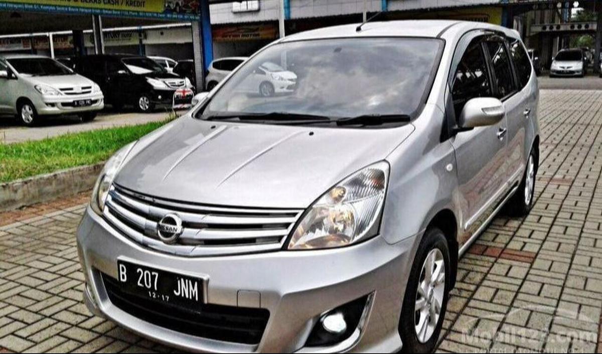 <b>Nissan Grand Livina 1.5 XV Ultimate 2012</b>