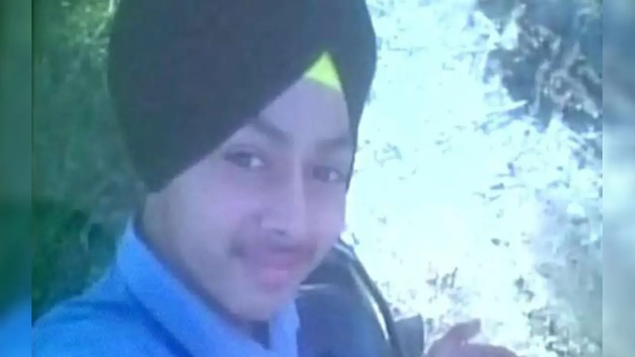 Ramandeep Singh, Remaja India yang Tewas saat Henda Selfie dengan Pistol via Telegraph