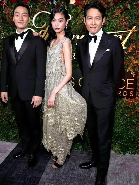 Dalam ajang ini, Squid Games dinominasikan sebagai serial drama terbaik dan serial bahasa asing terbaik. Aktor Lee Jung Jae juga dinominasikan untuk aktor terbaik dalam serial drama. (Instagram/ztylezhk).