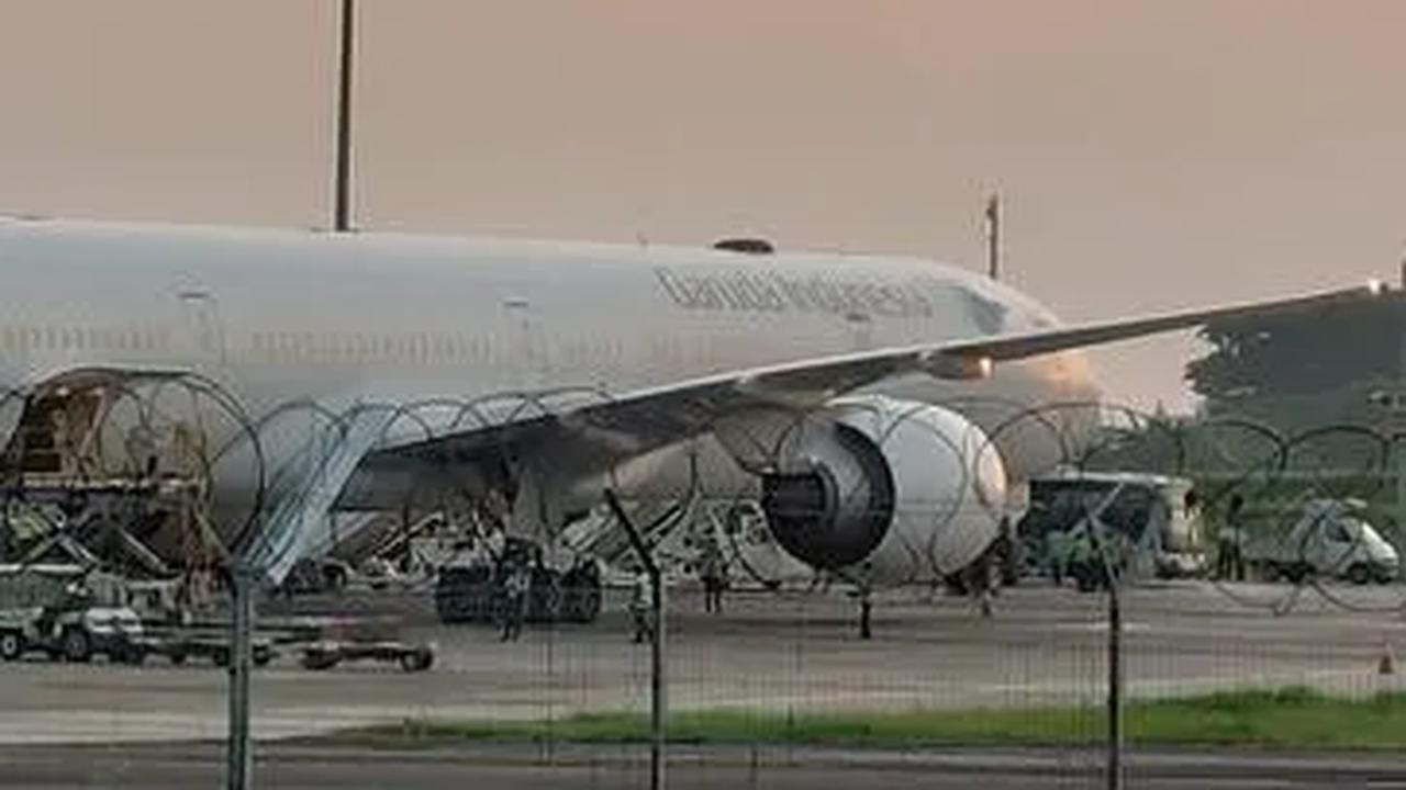 "Upaya bersama ini membawa Bandara Soekarno-Hatta menjadi nomor satu tersibuk di Asia Tenggara dan nomor tiga di Asia Pasifik," katanya.
