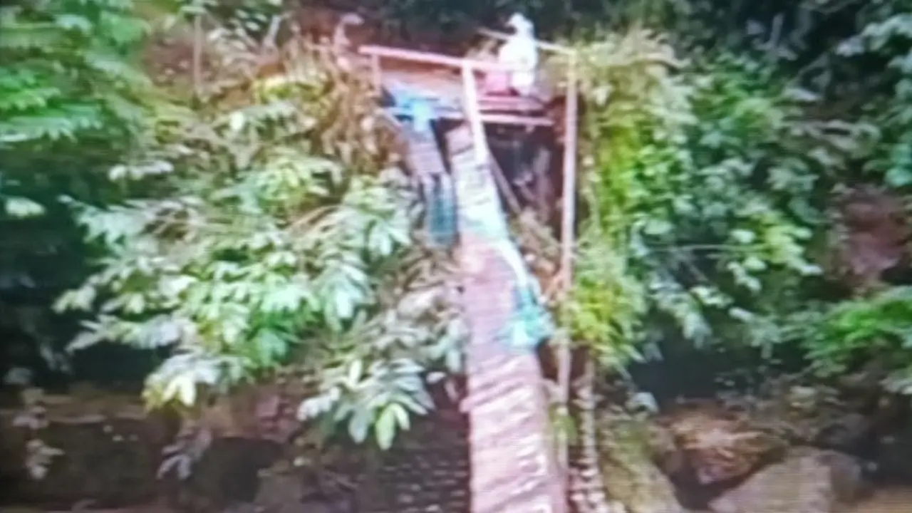 jembatan putus