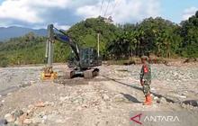 Pemkab Aceh Barat Gerak Cepat dalam Penanganan Longsor, Akses Jalan Kembali Terbuka