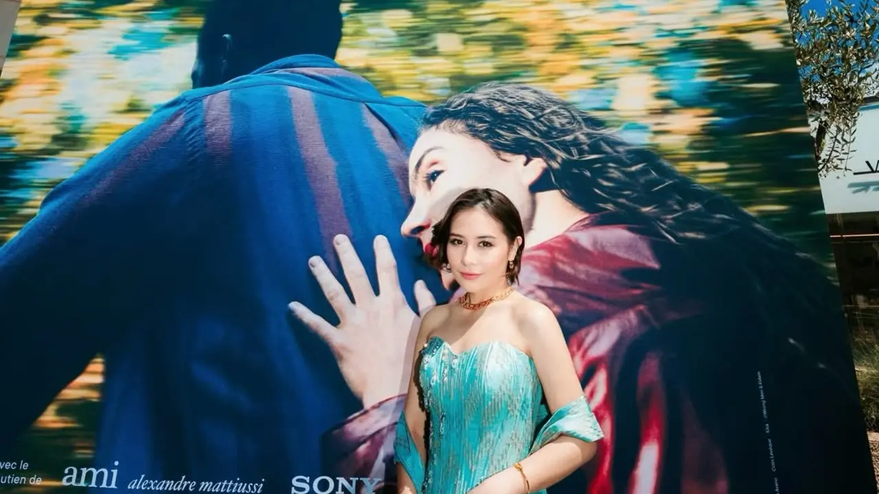 Prilly Latuconsina Kembali Tampil Glamor di Cannes 2026, Pesonanya Makin Elegan dalam Corset Dress Karya Brand Lokal