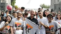 Bakal Calon Presiden 2024, Ganjar Pranowo menyempatkan hadir di acara peluncuran Greyman saat tengah melakukan jalan pagi bersama warga di area car free day (CFD) Senayan, Jakarta, Minggu 25 Juni 2023. (Ist)