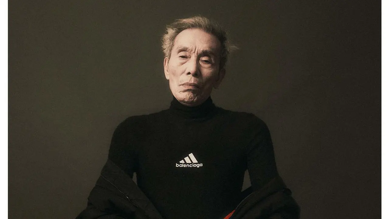 6 Gaya Keren Oh Young Soo Kakek Sultan di Squid Game Jadi Model Koleksi Adidas x Balenciaga di Usia 78 Tahun