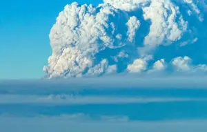 Cerita Warga Sebesi Tak Goyah Dihujani Abu Anak Krakatau