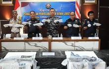 FOTO: TNI AL Gagalkan Penyelundupan Benih Lobster di Perairan Jambi