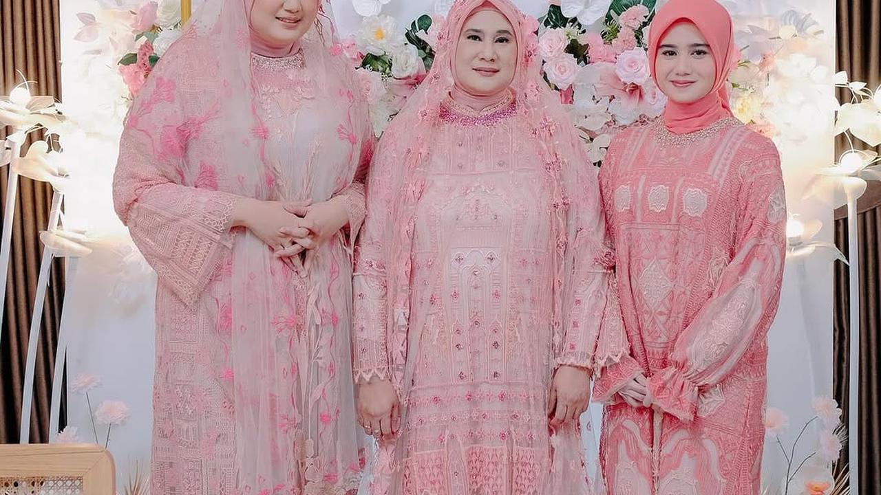 Potret Tasyakuran Rumah Tissa Biani, Sekalian Kumpul Keluarga dan Ditemani Dul Jaelani