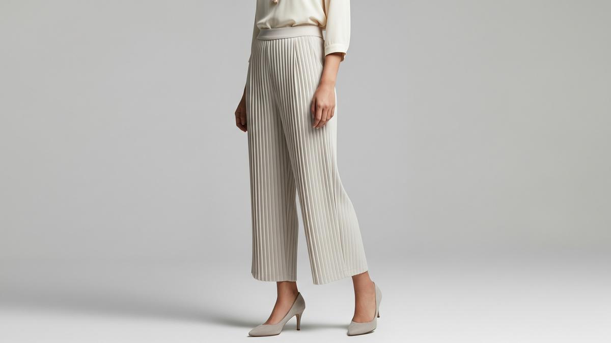 7 Model Celana 3/8 untuk Wanita yang Stylish, Nyaman dan Cocok untuk Berbagai Aktivitas