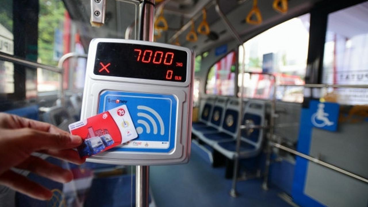 Ini penampakan bus canggih Transjabodetabek