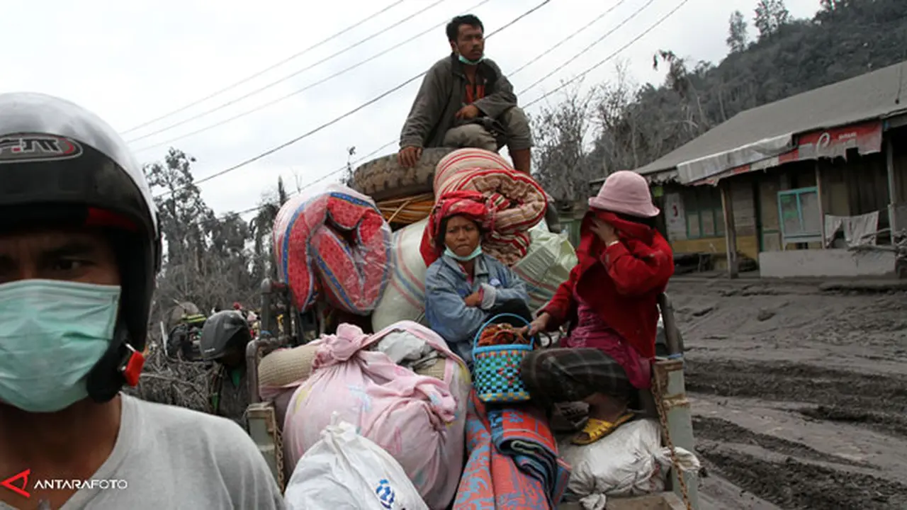 pengungsi-sinabung-140118b.jpg