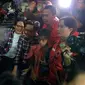 Djarot Saiful Hidayat usai nonton bareng (nobar) bersama warga rusun Marunda Cluster A, Cilincing, Jakarta Utara, Sabtu malam 17 Desember 2016. (Moch Harun Syah)