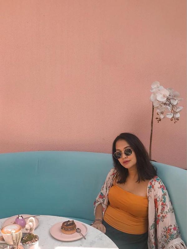 Potret Baby Bump Anak Pertama Anneke Jodi (sumber: instagram/@annekejd)