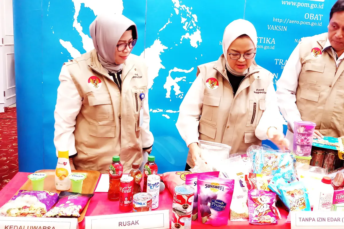Hasil temuan pangan ilegal 2019. (Foto: Fitri Haryanti/Liputan6.com)