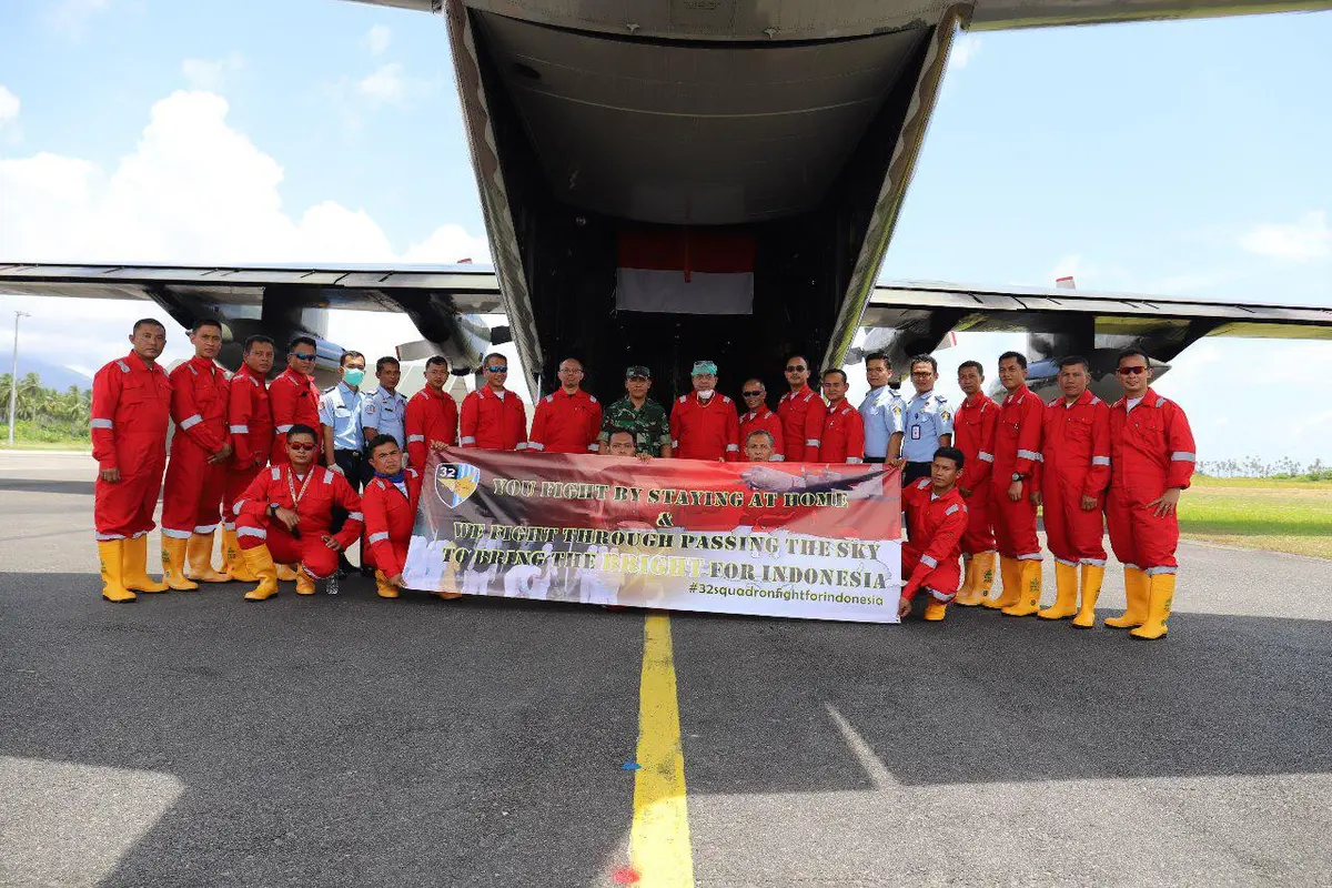 TNI menerbangkan Hercules ke Shanghai, China, untuk menjemput alat kesehatan terkait penanganan Covid-19 yang dibeli pemerintah