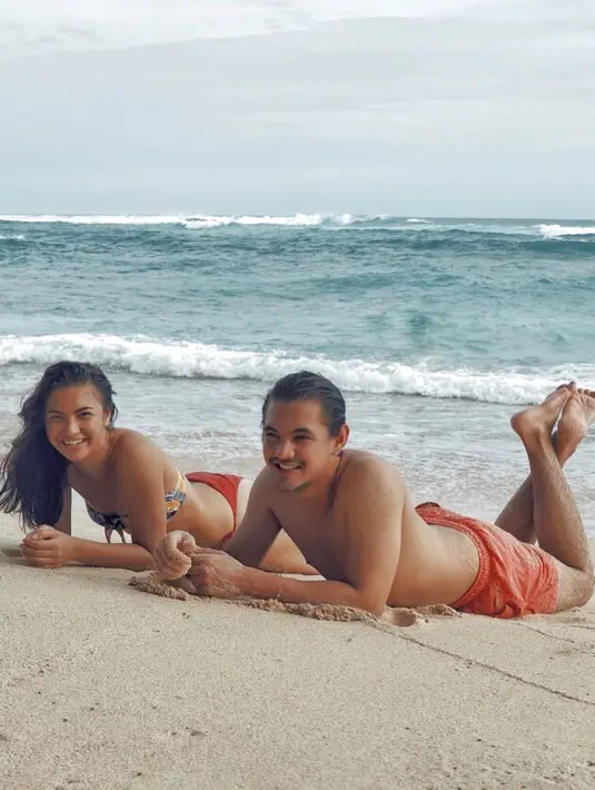 (Instagram/angelagilsha)