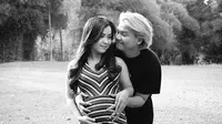 Pamer Foto Gendong Anak, Ilham Smash Dapat Panggilan Baru